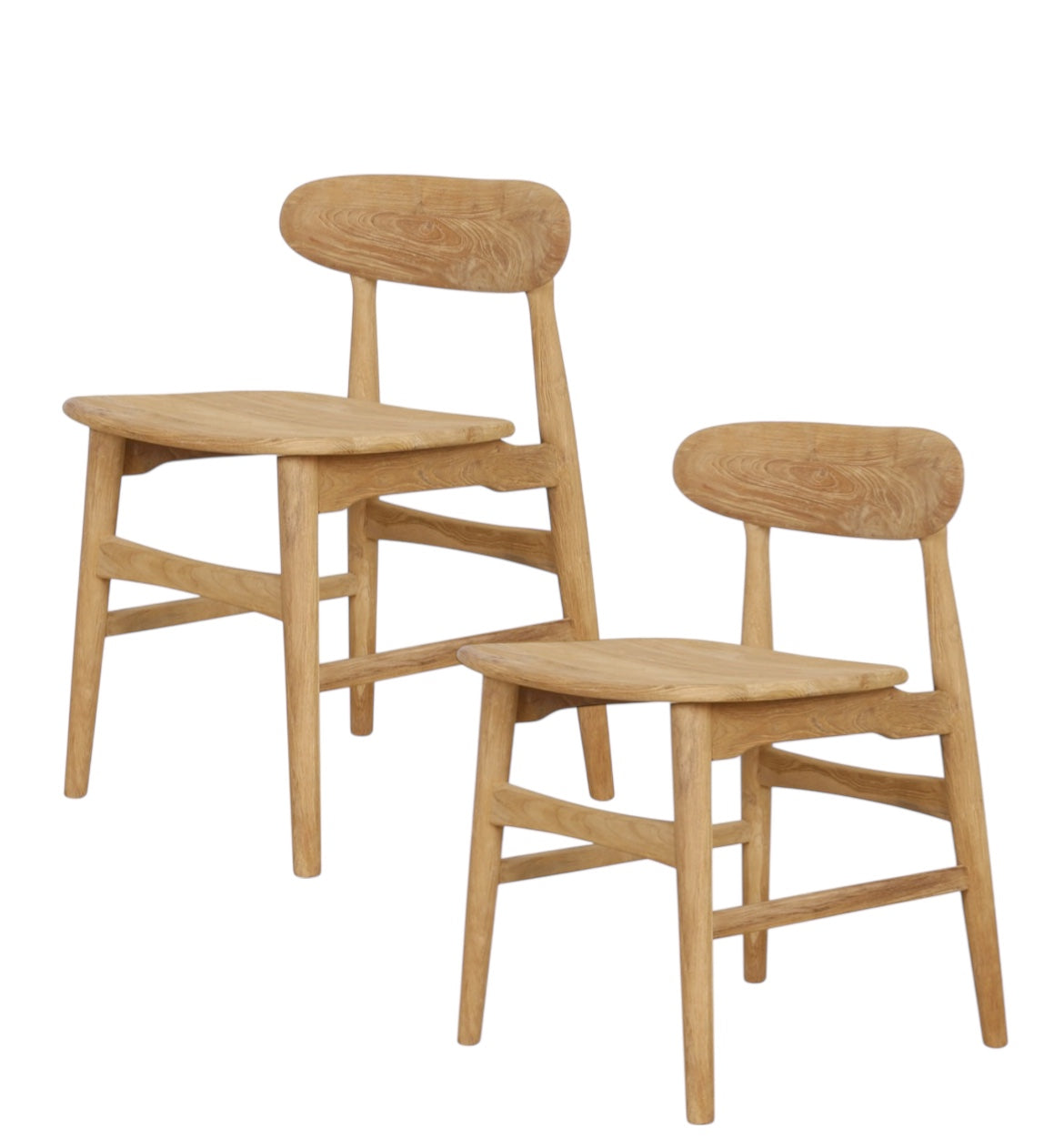Set van twee Theodoor teakhouten eetstoelen met witte achtergrond