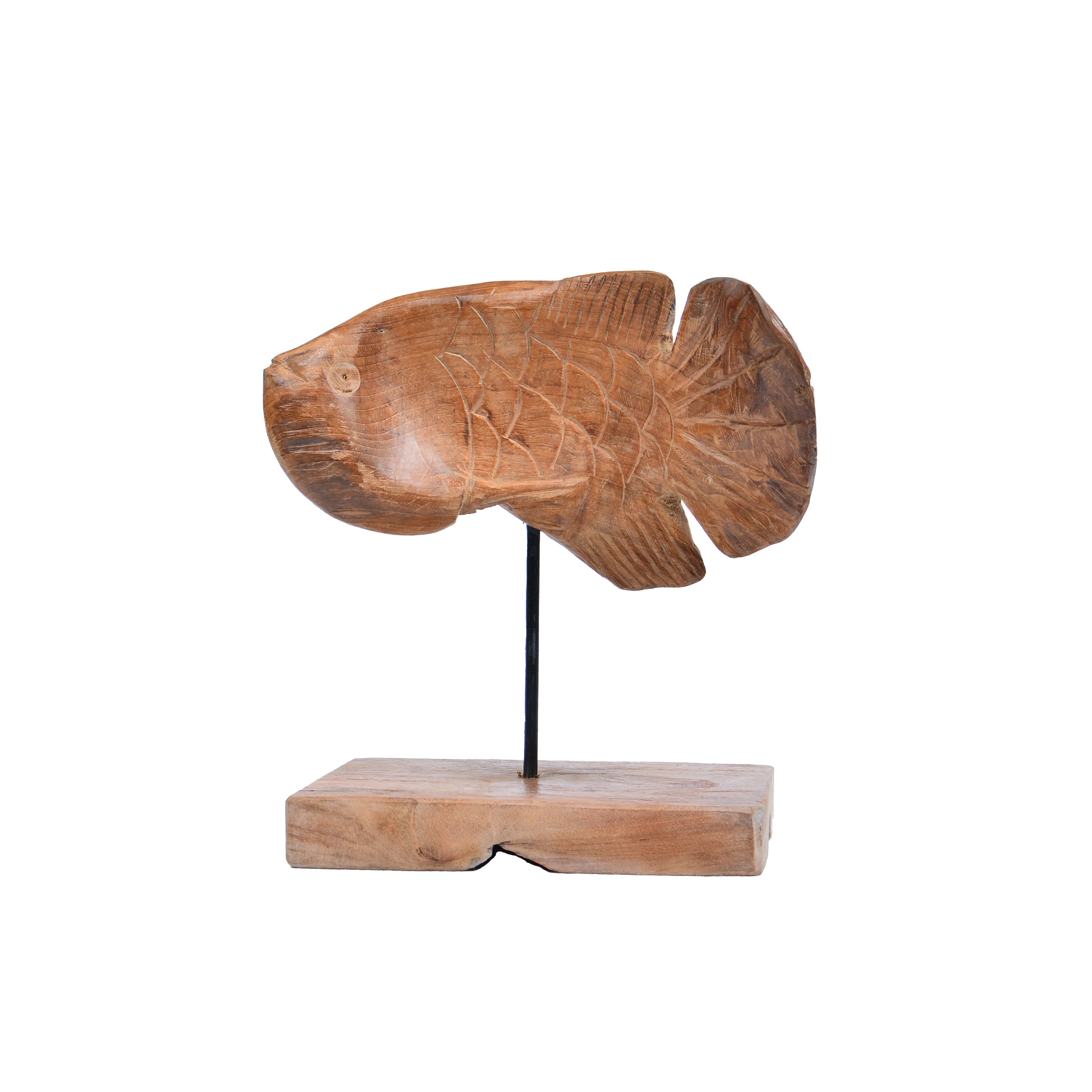 Decoratief visbeeld van massief hout op houten voet.