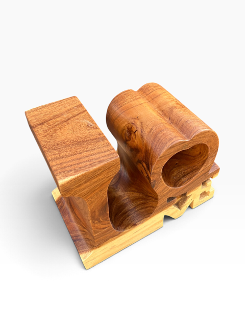 Handgemaakte houten LOVE decoratie