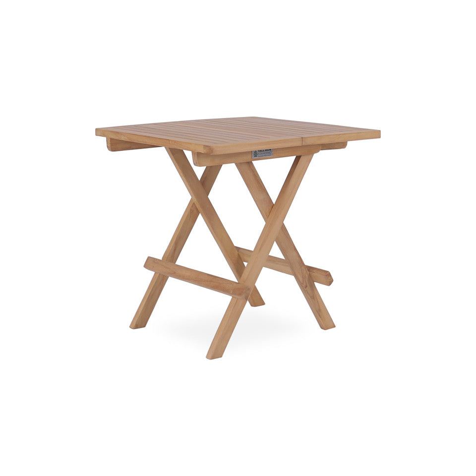 Teakhouten tafel met Tall Men Standing logo gemaakt vanaf de zijkant