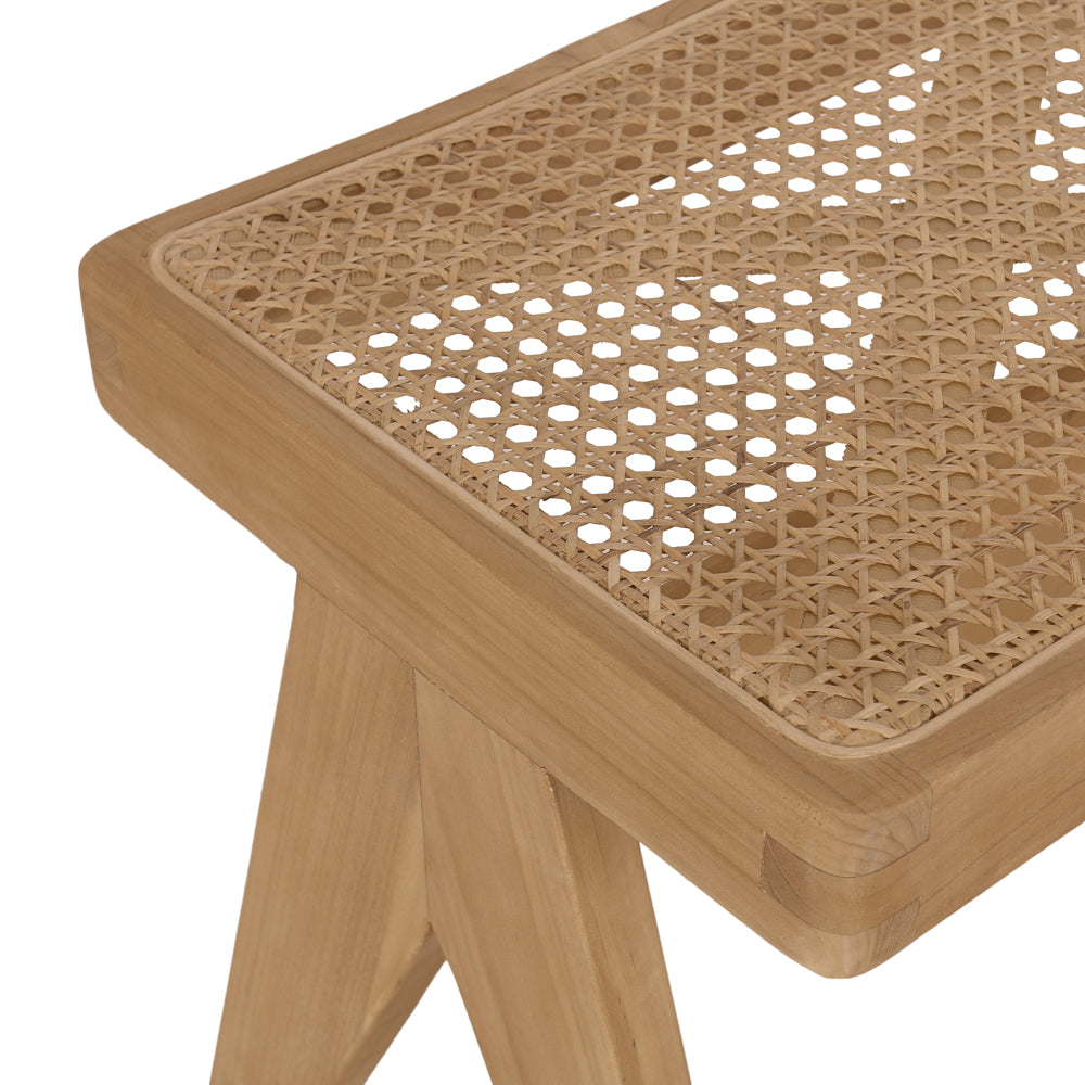 Detail van de Verona teakhouten kruk met natuurlijke webbing zitting