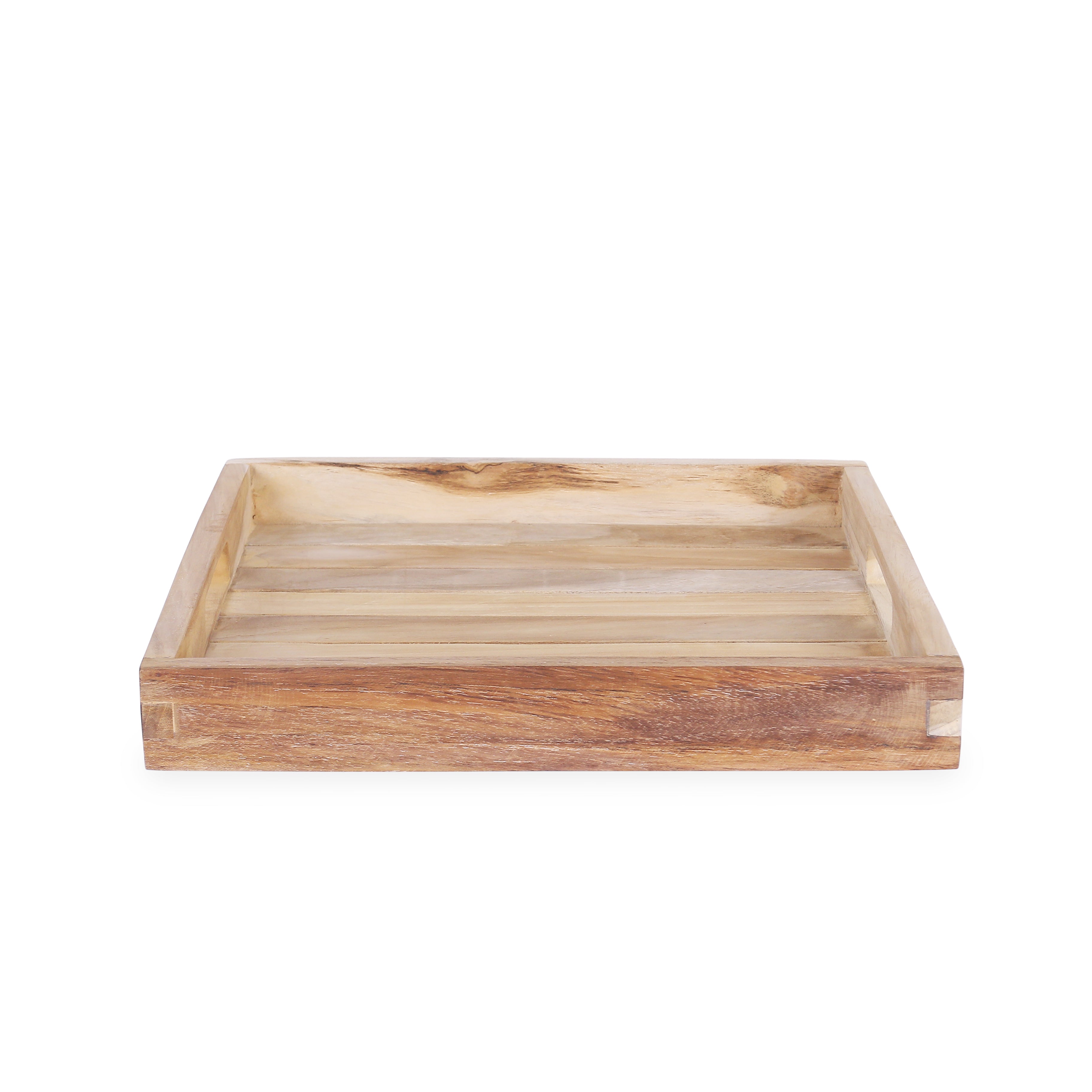 Zijkant van vierkante teakhouten dienblad met mooie teakhouten kleuren