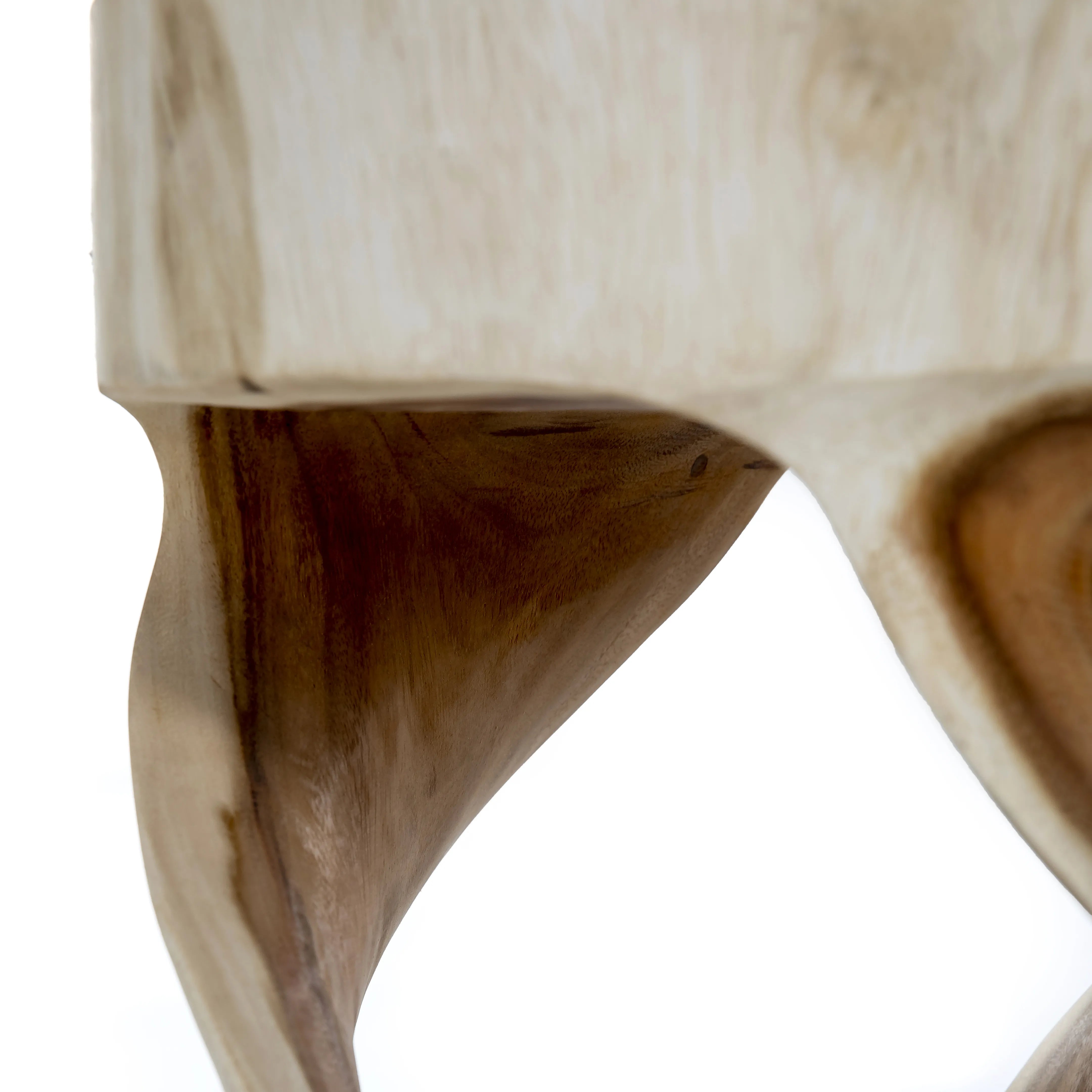 Sculpturale ronde teak kruk Matrino met organische vormgeving