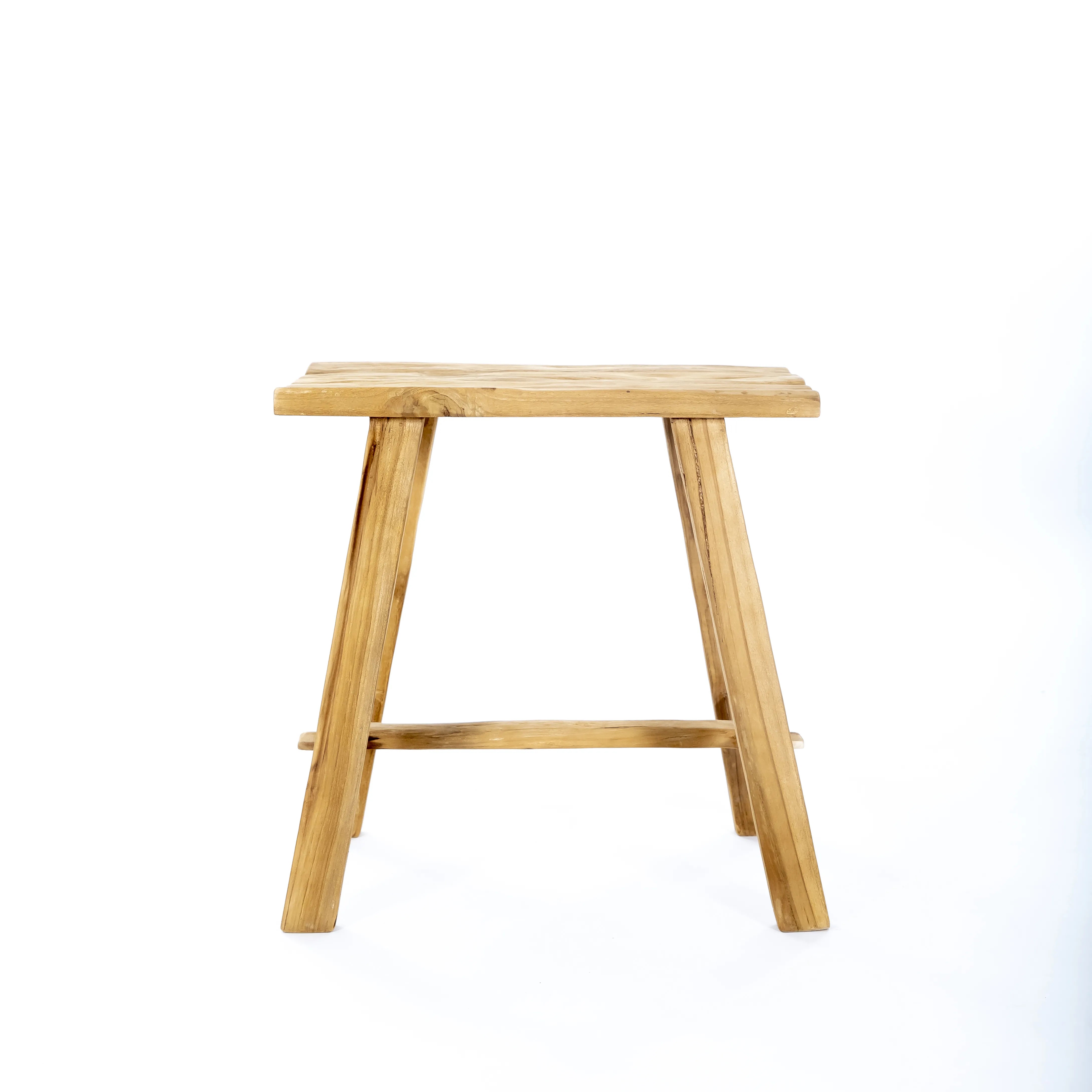 Kruk Vintage van oud teak 50 cm hoog 50x30x50 cm handgemaakt in Indonesië