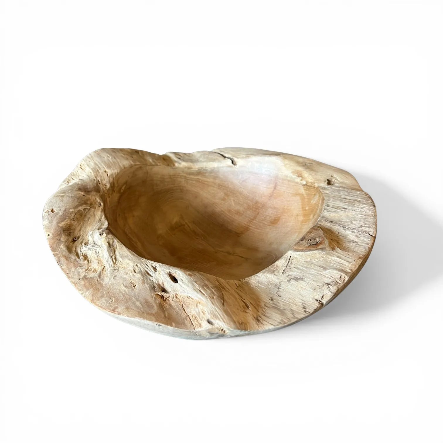 Ronde schaal Robusta van teakwortel met diameter 30 cm